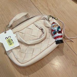Hobo Renny brand new, tags on. Clutch or cross body, detachable leather strap.